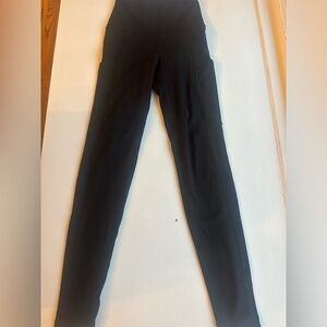 AMERICAN EAGLE BLACK LEGGINGS